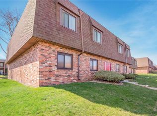 4633 Woodland Ave UNIT 3, West Des Moines, IA 50266