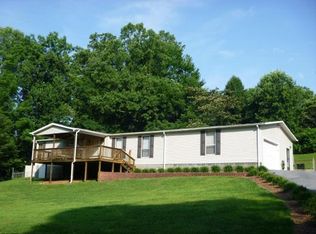 3962 Bagwell St, Kingsport, TN 37664