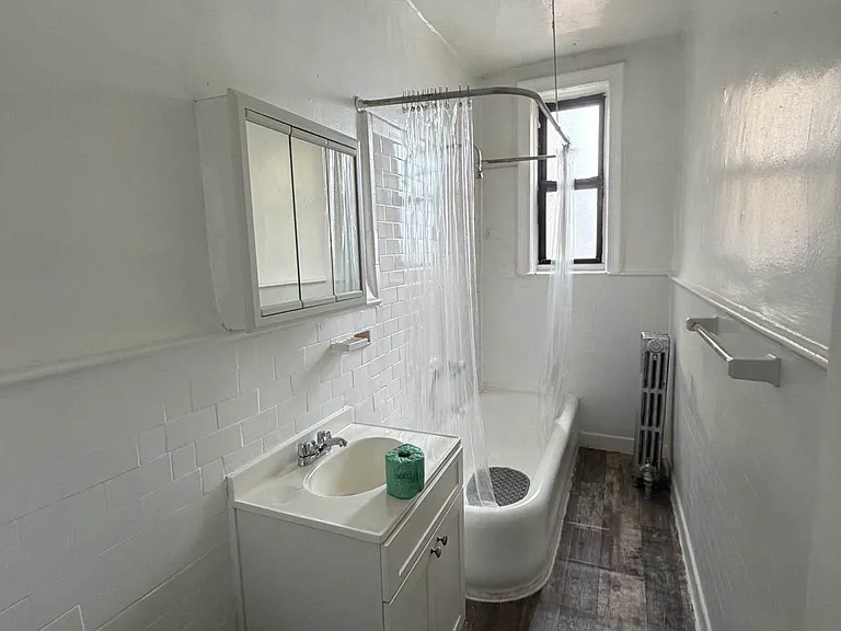 85-50 Forest Pkwy #4A — Photo 7
