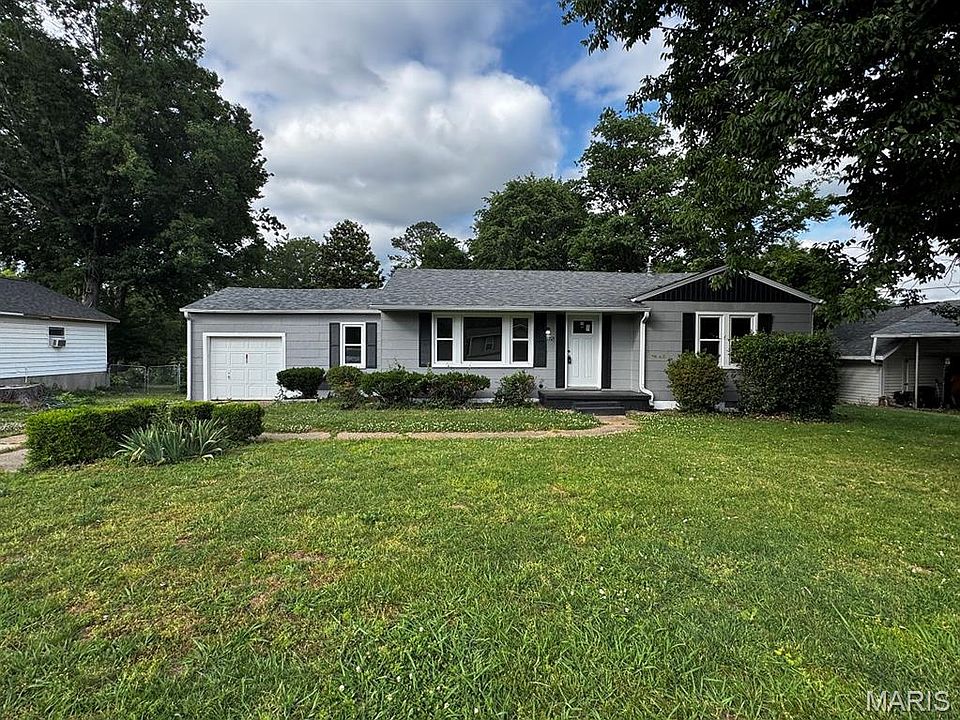 1st image of 1705 Seifert Dr