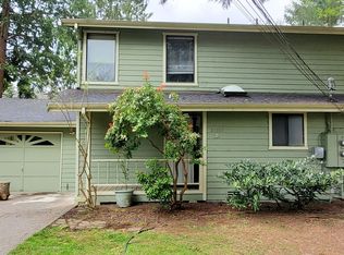 20119 28th Ave W #B, Lynnwood, WA 98036