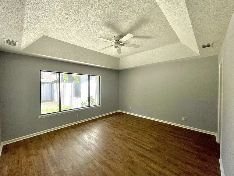 36 Shipwatch Rd — Photo 7