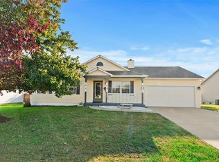 212 Wildflower Ridge Dr, Wentzville, MO 63385