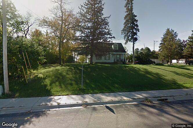 1st image of 45 3rd St NE