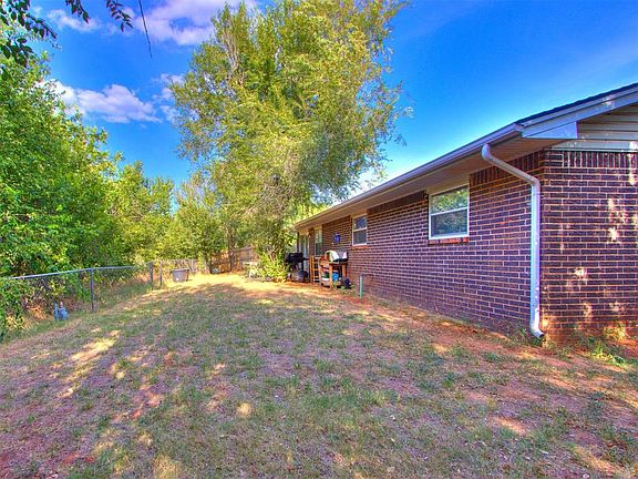 5th image of 1611 Briarcliff Ct