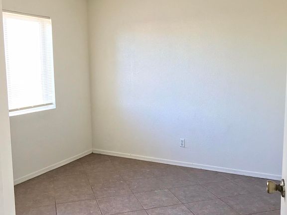 3rd image of 380 E Burke Ave