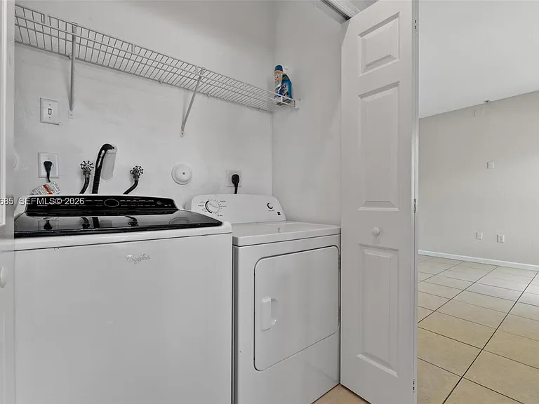 1458 SE 24th Ct #353 — Photo 7