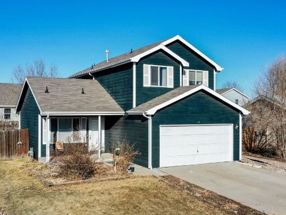 1st image of 121 23rd Avenue Ct