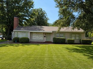 1233 Kirk Cir, Greenville, MS 38701