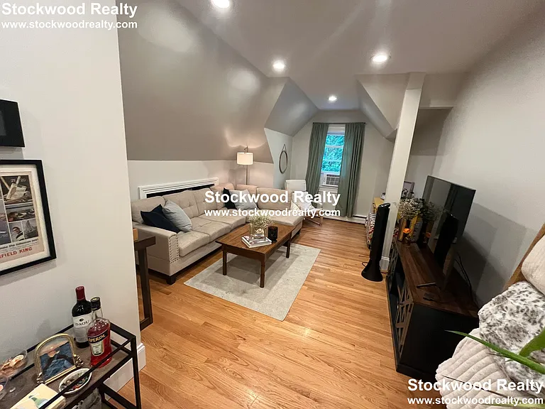 90 Lyndhurst St #5 — Photo 40