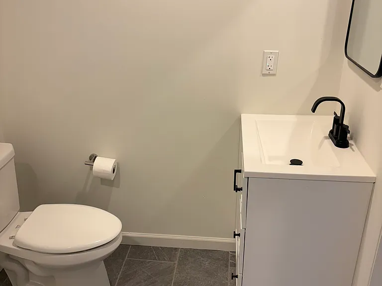 213 N Broad St #3 — Photo 5