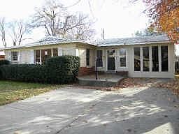 1st image of 3022 Rockford Dr