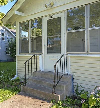 4th image of 1062 Sherburne Ave