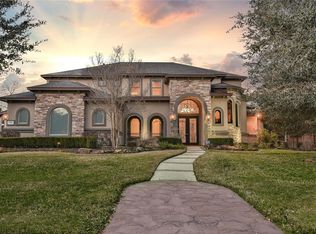 6306 S Royal Point Dr, Kingwood, TX 77345