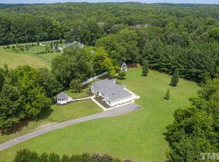 7100 Farmington Ln, Hillsborough, NC 27278