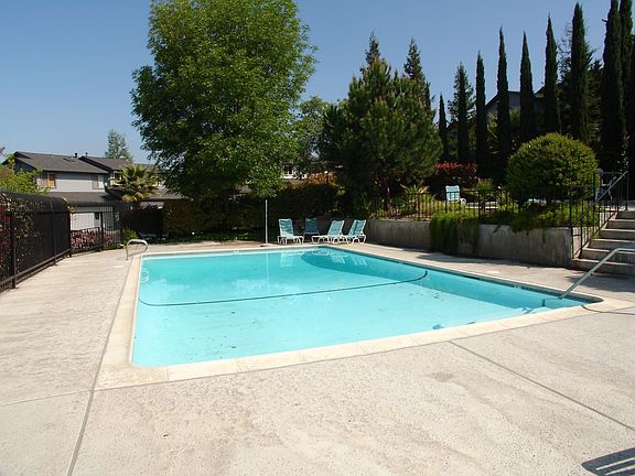 5th image of 7429 Tulare Hill Dr