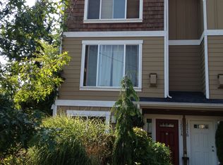 12043A 33rd Ave NE, Seattle, WA 98125
