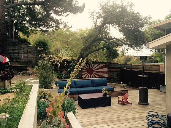 2nd image of 282 N Topanga Canyon Blvd
