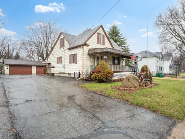 312 1st Ave SE, Hayfield, MN 55940