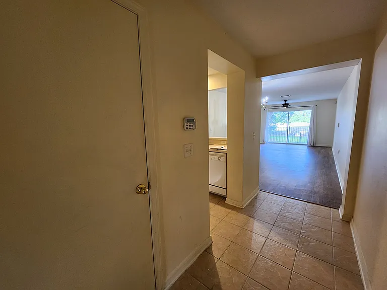 6842 Dartmouth Hill St — Photo 17