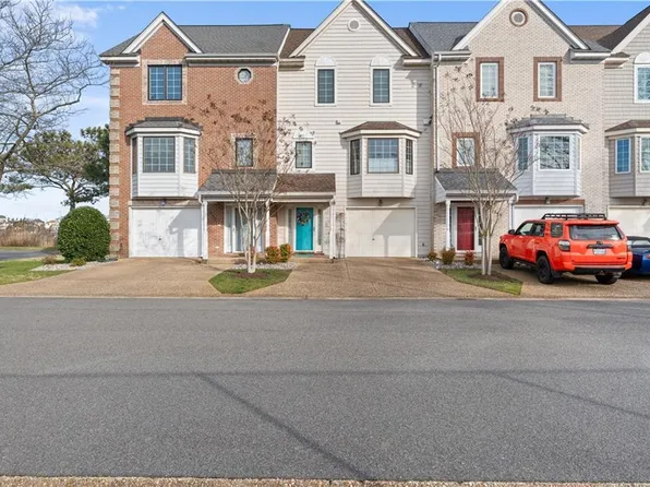 341 Mainsail Dr, Hampton, VA 23664