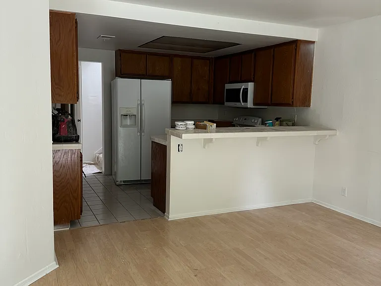 15673 Maturin Dr — Photo 2