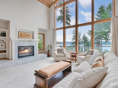 940 170th Place SE, Bellevue, WA, 98008