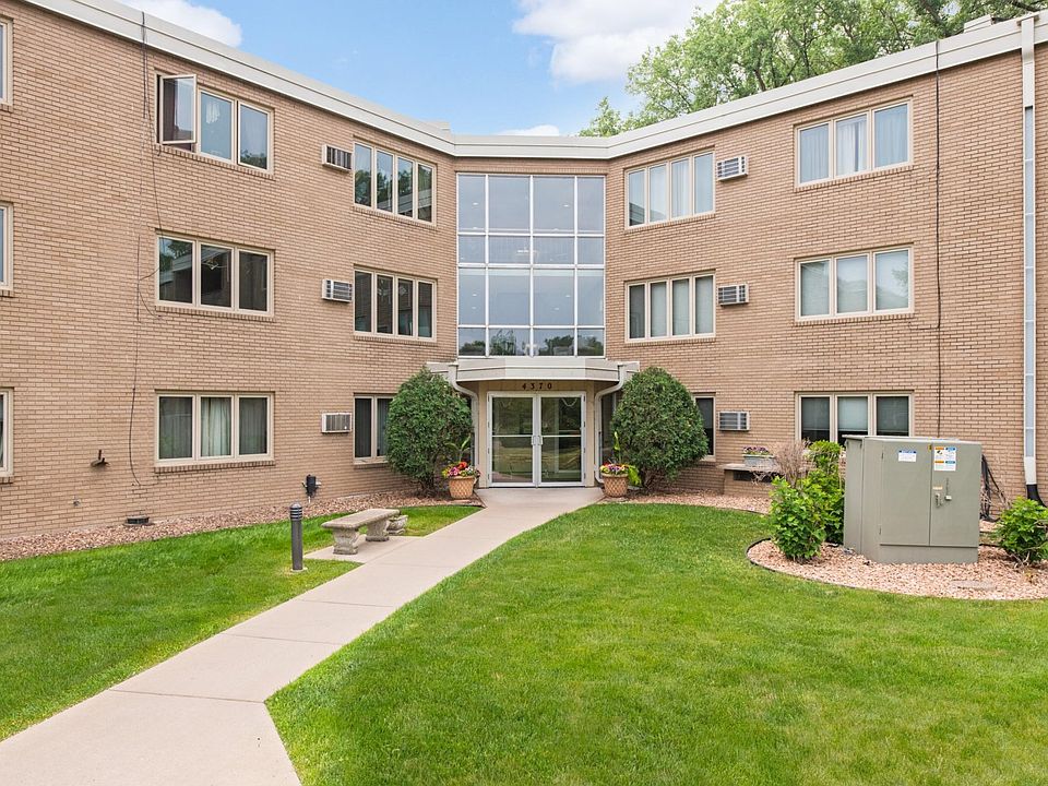 1st image of 4370 Brookside Ct APT 106