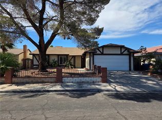 6402 Agua Dr, Las Vegas, NV 89103