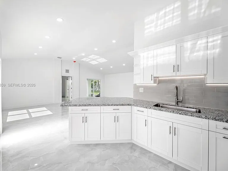 5680 NW 187th St — Photo 3