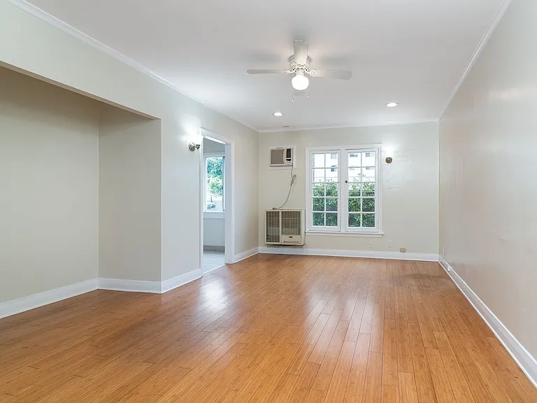 Edgemont Apartments — Photo 2