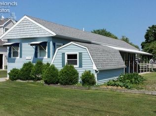 1517 N Compass Ave, Pt Clinton, OH
