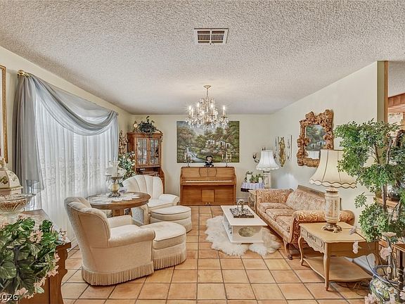 2nd image of 2230 Pinto Rd