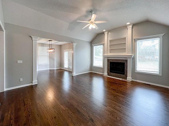 4th image of 8501 W 155th Ter