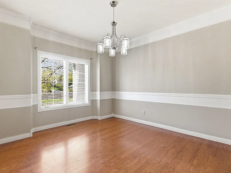 1110 Brookedale Ct — Photo 9