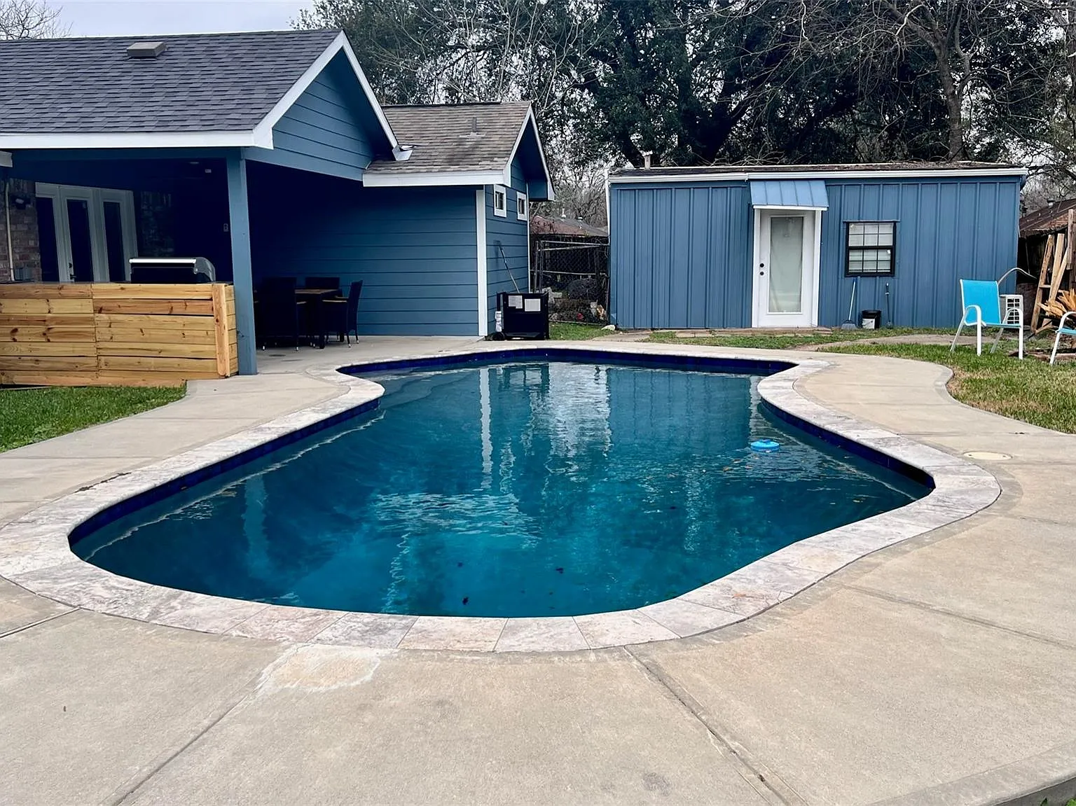 5 bed, 4.0 bath, 2458 sqft, $6,000 — Photo 1