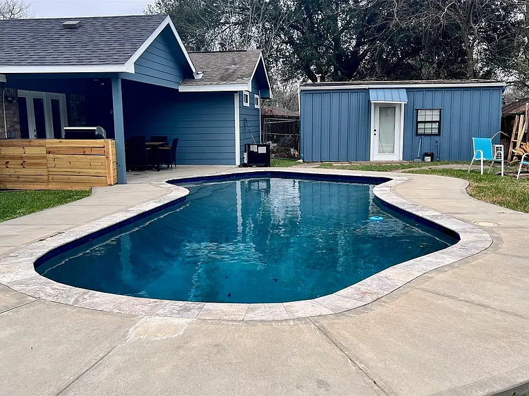 6335 Tall Willow Dr — Photo 1