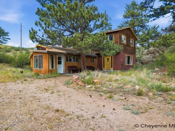 391 Happy Jack Rd, Cheyenne, WY 82009