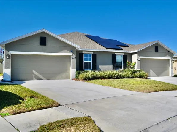 17945 Turning Leaf Cir, Land O Lakes, FL 34638