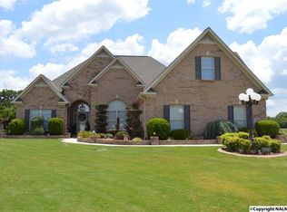 240 Braxton Ct, Decatur, AL 35603