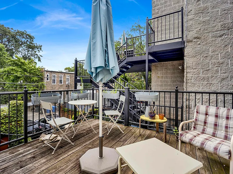 1111 N Mozart St #2 — Photo 21
