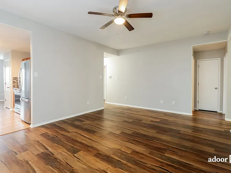 9722 Dusty Ridge Ln — Photo 7