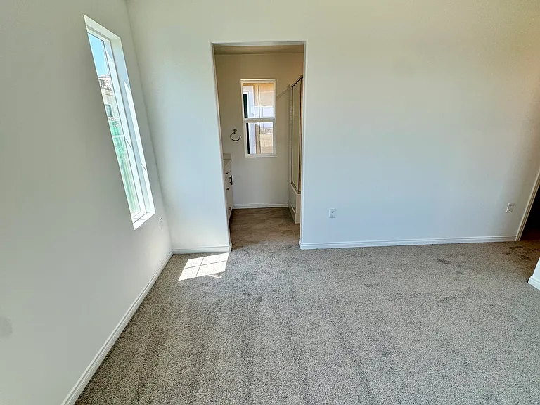 1313 Yeager Ave — Photo 13