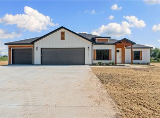 1121 John Renfro Rd, Pea Ridge, AR 72751