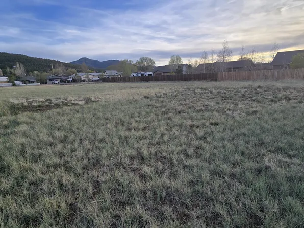 905 Wells Fargo Dr, Williams, AZ 86046
