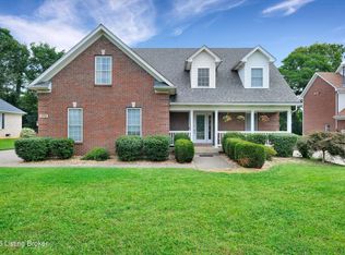 4545 Cherry Forest Cir, Louisville, KY 40245
