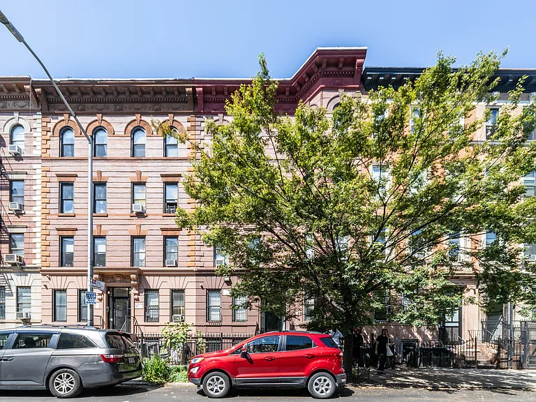 223 Bainbridge St #3R — Photo 14