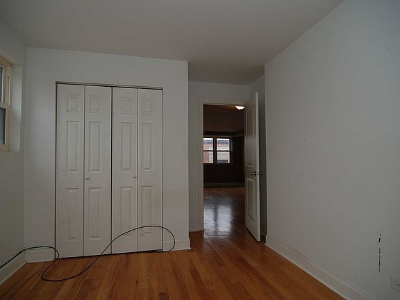 5th image of 5316 N Francisco Ave #3S