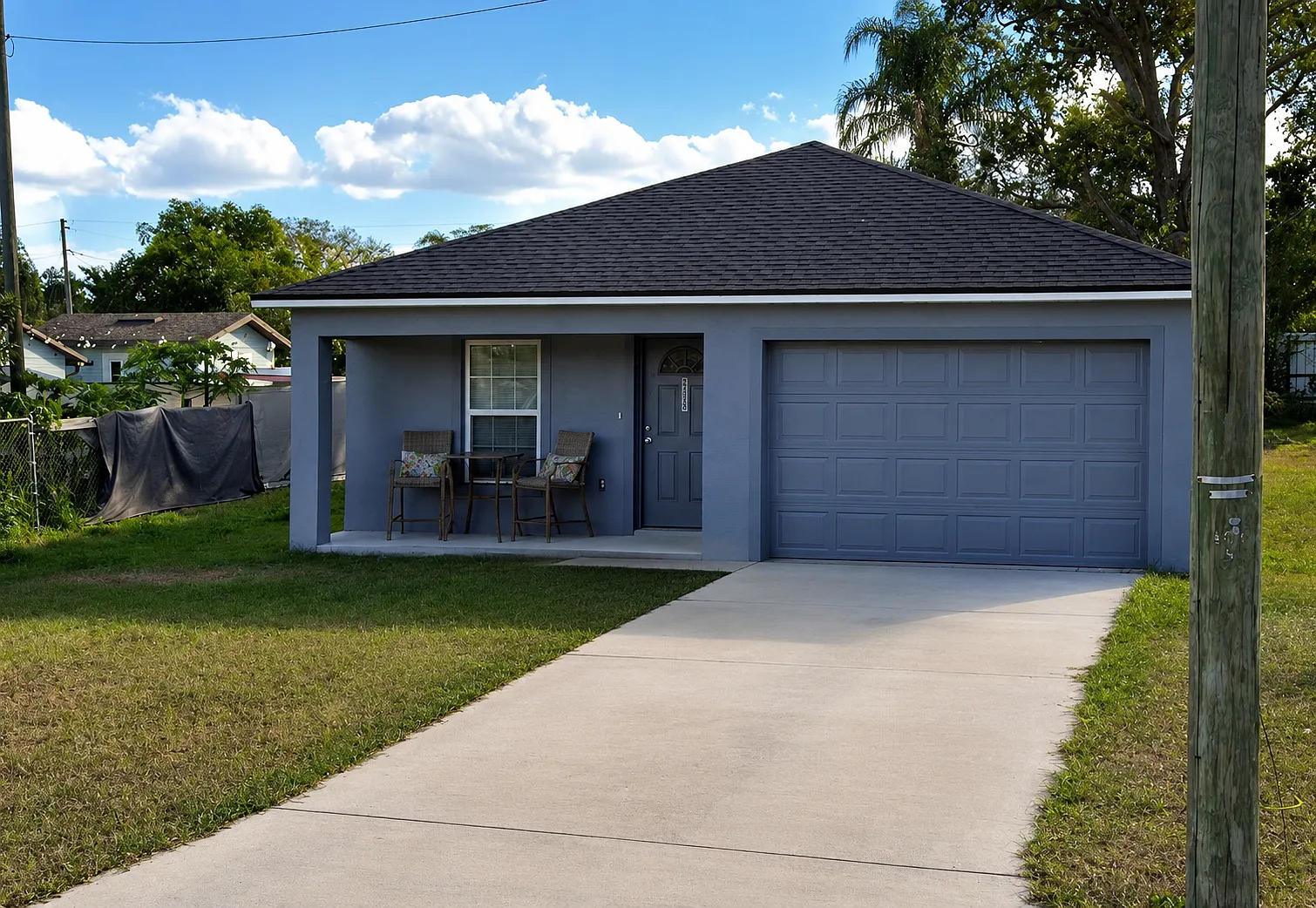 3 bed, 1600 sqft, $1,950 — Photo 1