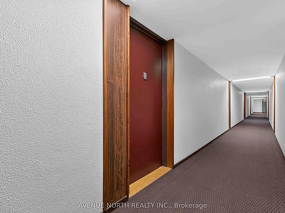 5th image of 3100 Carling Ave #820